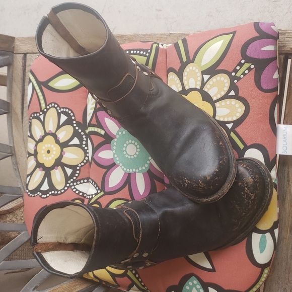 Freebird by Steven FM-DUST Distressed Buckle  Harness Boot - Picture 2 of 7